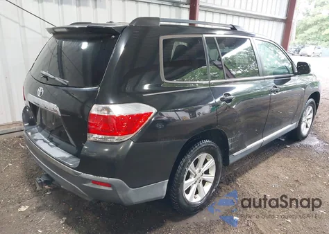 2011 Toyota Highlander Se V6 from USA, damaged, VIN 5TDZK3EH9BS039901